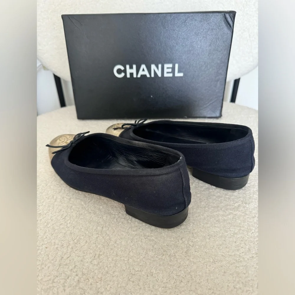Chanel Navy Blue Flats